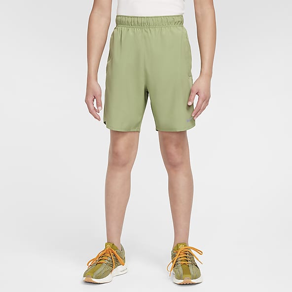 Boys Training Gym Shorts. Nike PH